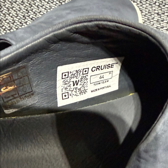 Wolf and Shepherd Cruise slip on. Blue in color. Size 11. New without box. main image 5
